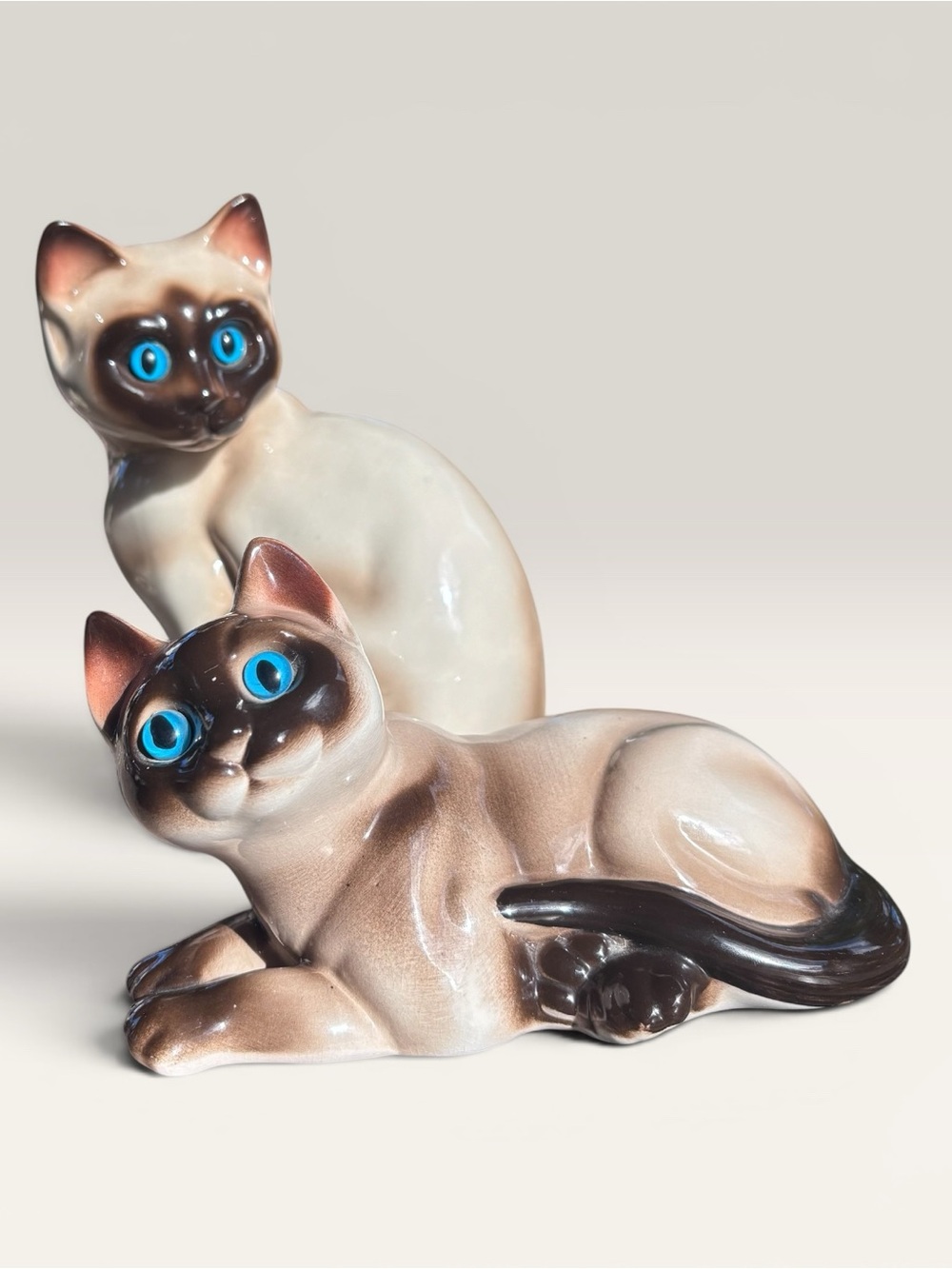 vintage Siamese cat figurines